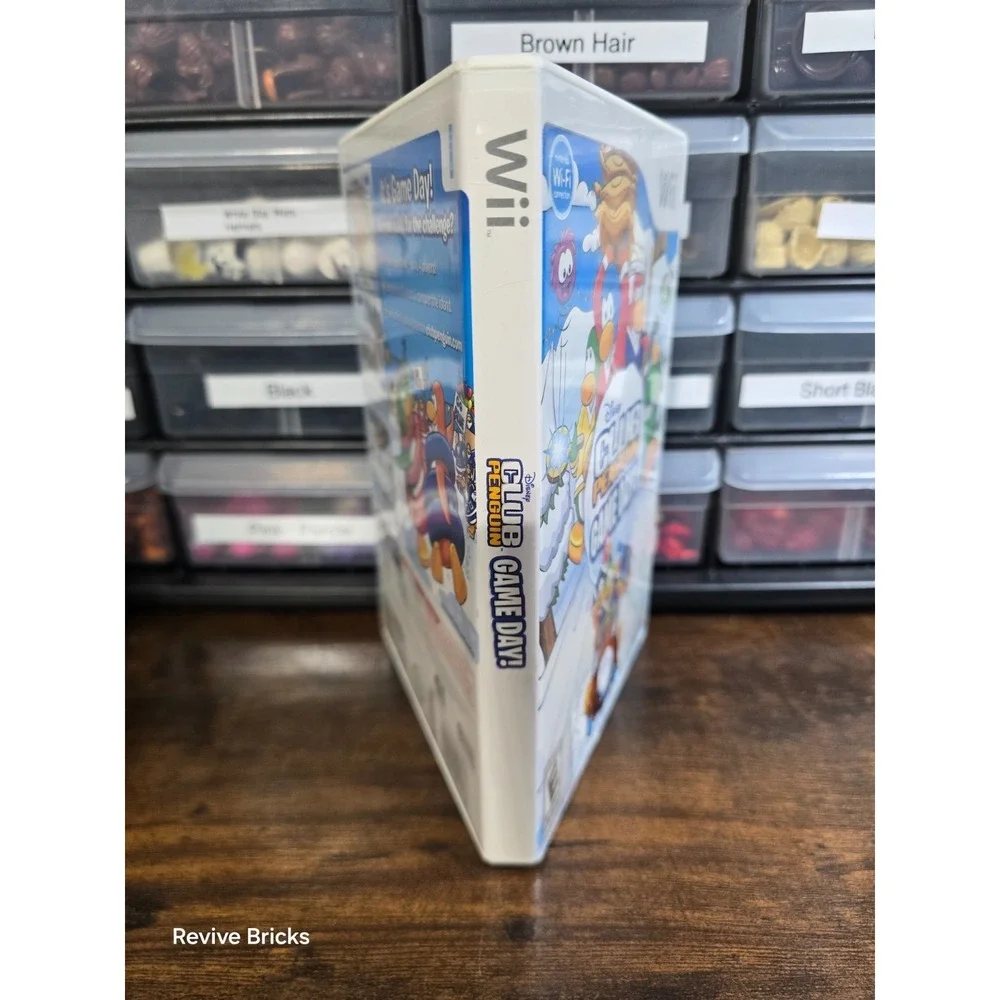 Club Penguin: Game Day (Nintendo Wii, 2010) CIB‎ Complete Tested Working Great